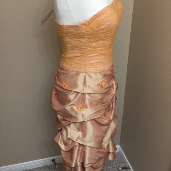 NWOT strapless Orange formal dress with rushing - Picture 7 of 10